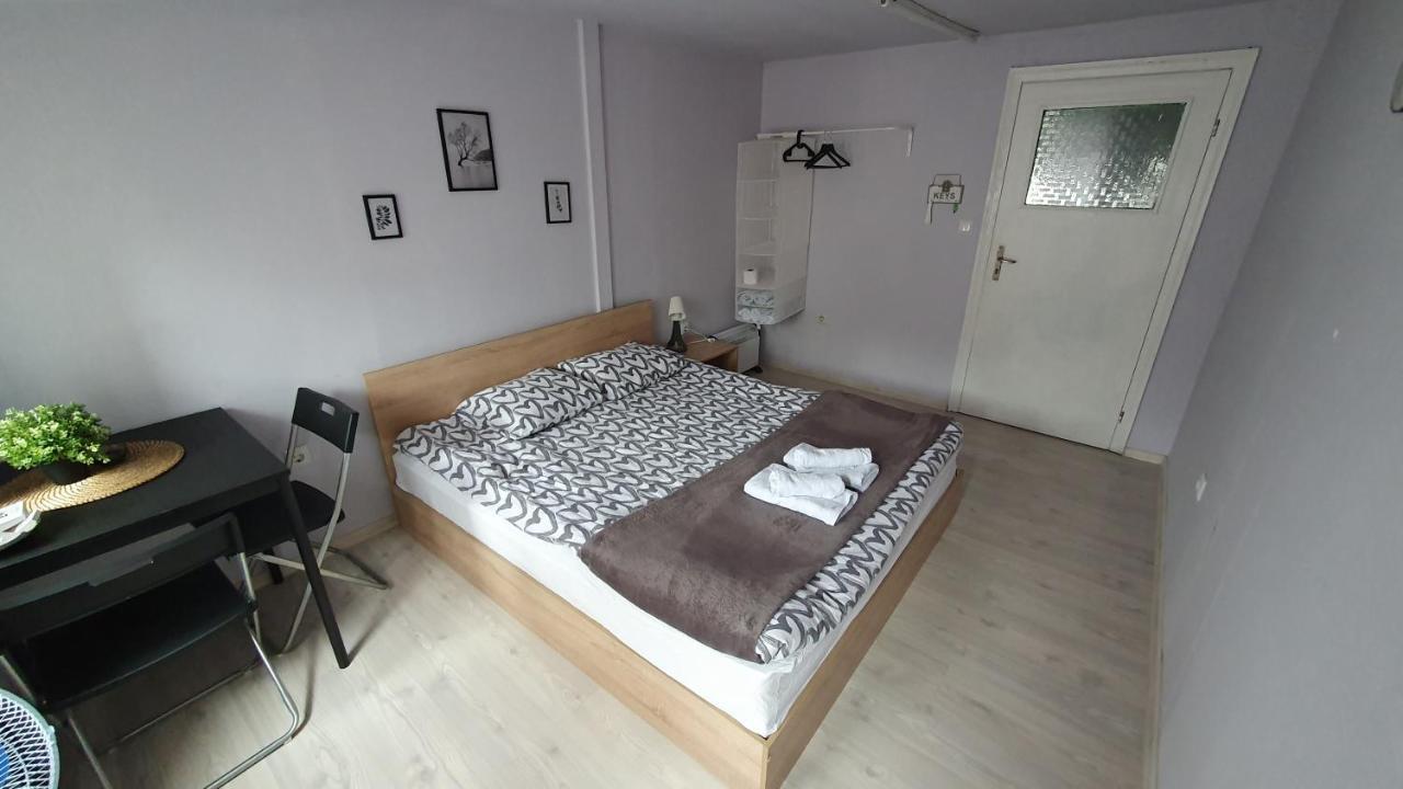 Стаи За Гости Sun House Διαμέρισμα Βάρνα Εξωτερικό φωτογραφία