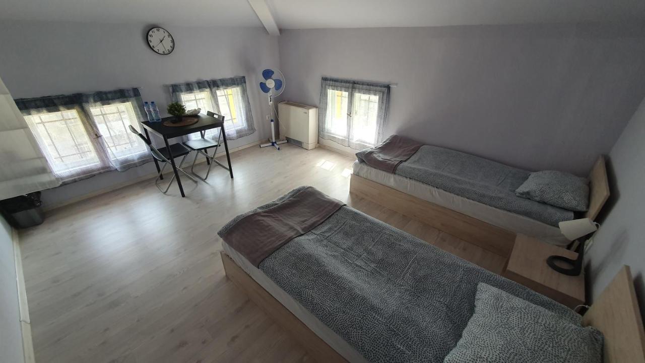 Стаи За Гости Sun House Διαμέρισμα Βάρνα Εξωτερικό φωτογραφία