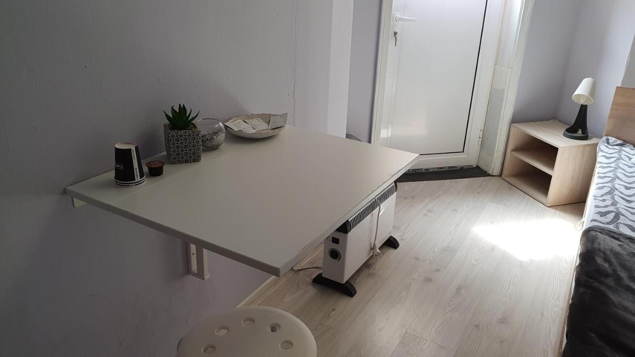 Стаи За Гости Sun House Διαμέρισμα Βάρνα Εξωτερικό φωτογραφία