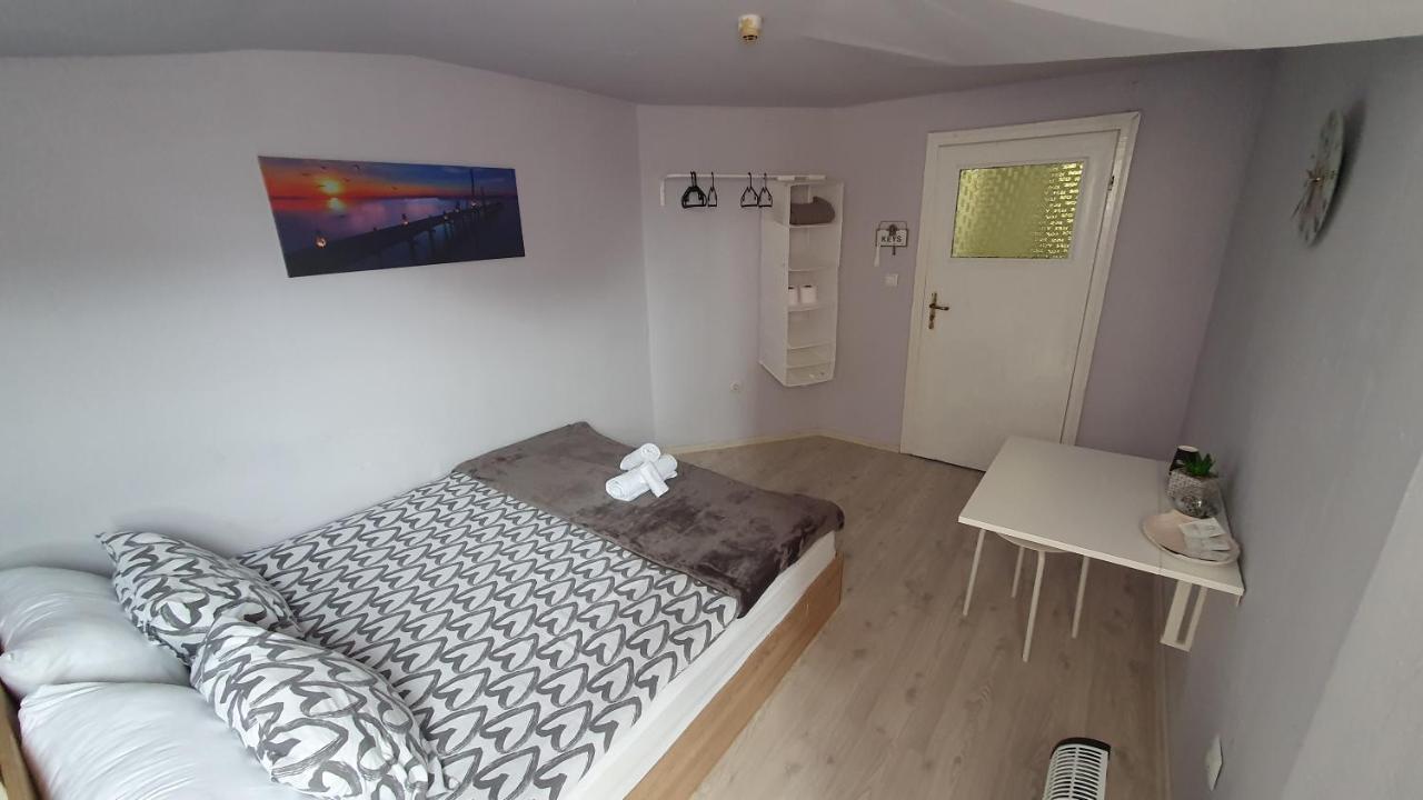 Стаи За Гости Sun House Διαμέρισμα Βάρνα Εξωτερικό φωτογραφία